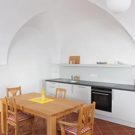 60qm Wohnung Naabtal im historischen Pfarrhaus Pielenhofen Exterior foto
